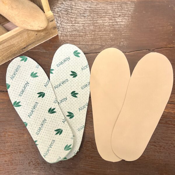 Komfortowe skórzane wkładki+gąbka Aloe Vera